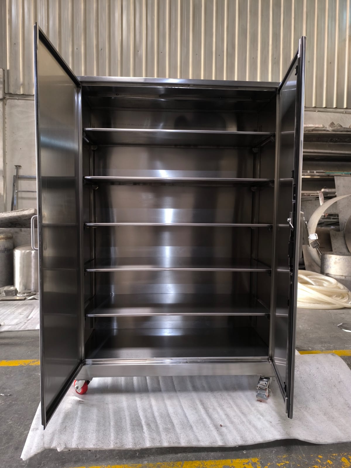 SS Rack